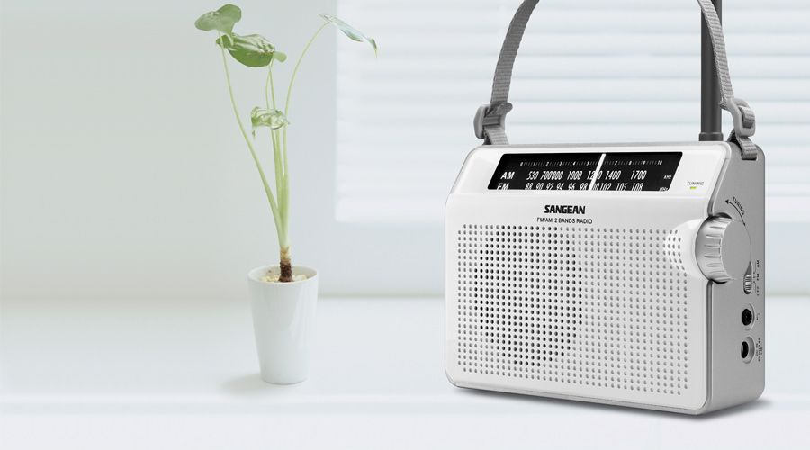 Sangean PR-D6 compact radio