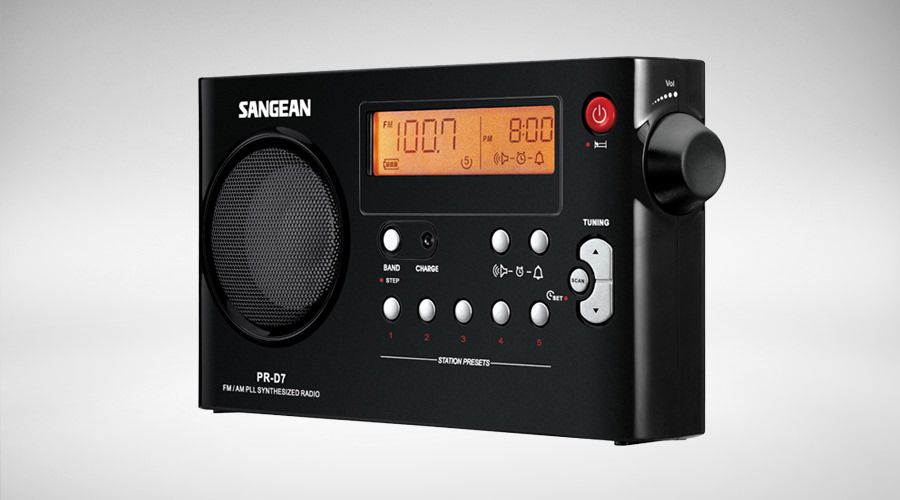 Sangean PR-D7 AM/FM portable radio